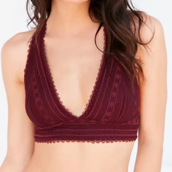 Urban Outfitters Strappy Back Lace Halter Bralette In Burgundy - Picture 4 of 11
